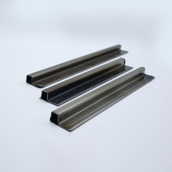 L-shaped steel tube